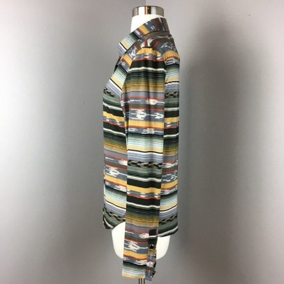 Double D Ranch | Western Style Button Up - Picture 3 of 7